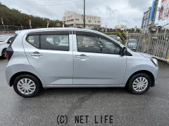 ダイハツ ミライース