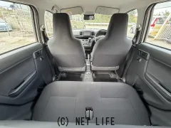 ダイハツ ミライース