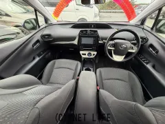 トヨタ プリウス