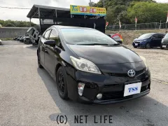 トヨタ プリウス