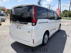 トヨタ ノア