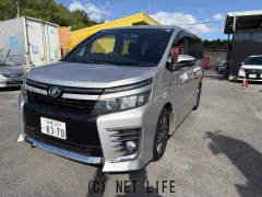 トヨタ ヴォクシー