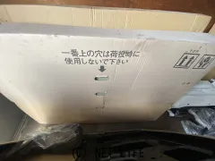 外装・エアロ 右リアドアパネル新品　