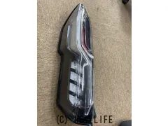 外装・エアロ テールレンズ N-BOX JF3 美品