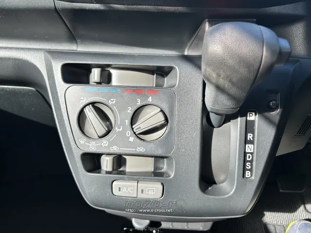 トヨタ ピクシスエポック