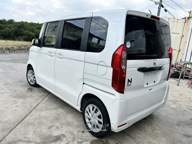 ホンダ N-BOX