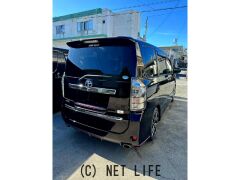 トヨタ ヴォクシー