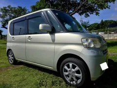 ダイハツ タント