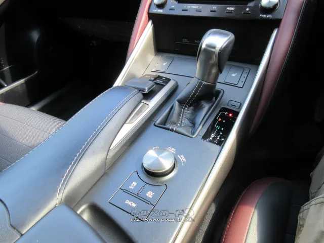 『下取り&買取り大歓迎♪』あなたの大切な愛車をお譲り下さい。 レクサス IS