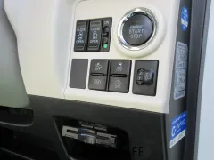 ダイハツ ムーヴキャンバス