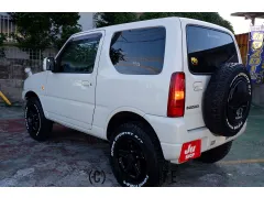 スズキ ジムニー