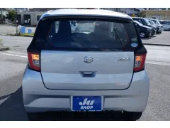 ダイハツ ミライース