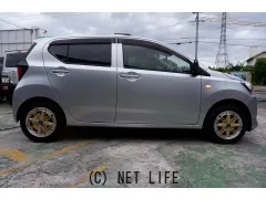 ダイハツ ミライース