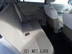 ダイハツ ミライース