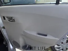 ダイハツ ミライース