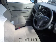 ダイハツ ミライース