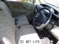 ダイハツ ムーヴ