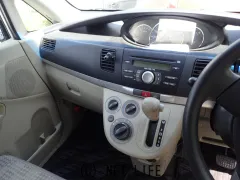 ダイハツ ムーヴ