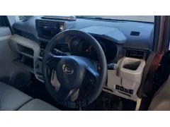 ダイハツ ムーヴ