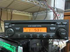 オーディオ・ニッサン純正CDデッキ・5,000円・カーステーション