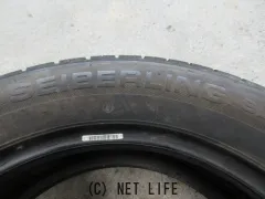 タイヤ 225/55R17