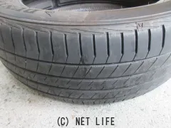 タイヤ 215/55R17