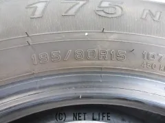 タイヤ 195/80R15