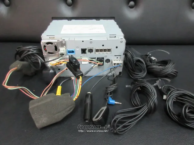 TV・カーナビ 7型メモリーナビ/フルセグデッキ
