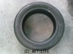 タイヤ 215/55R17