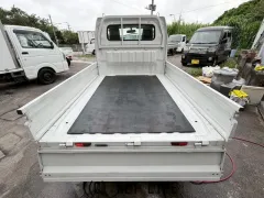 日産 NT100クリッパー