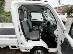 日産 NT100クリッパー