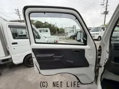 日産 NT100クリッパー