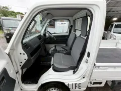 日産 NT100クリッパー