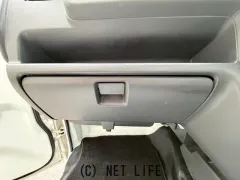 日産 NT100クリッパー
