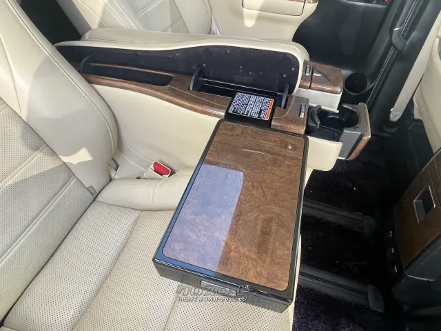 トヨタ アルファード