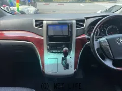 トヨタ ヴェルファイア