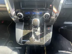 トヨタ ヴェルファイア