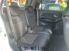 ダイハツ キャスト