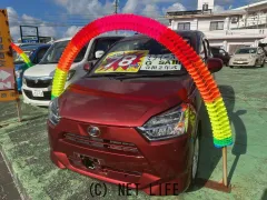 ダイハツ ミライース