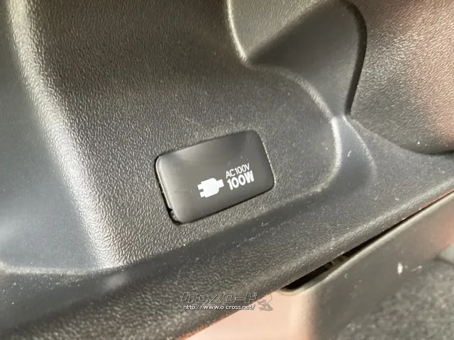☆前席にも100V電源♪ トヨタ ハイエースバン