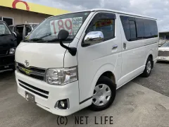 トヨタ ハイエースバン