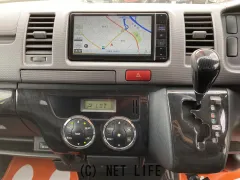 トヨタ ハイエースバン