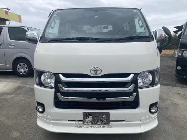 トヨタ ハイエースバン