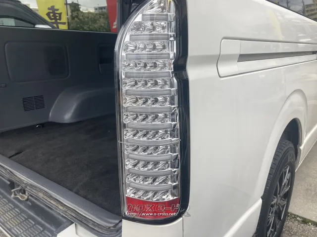 トヨタ ハイエースバン