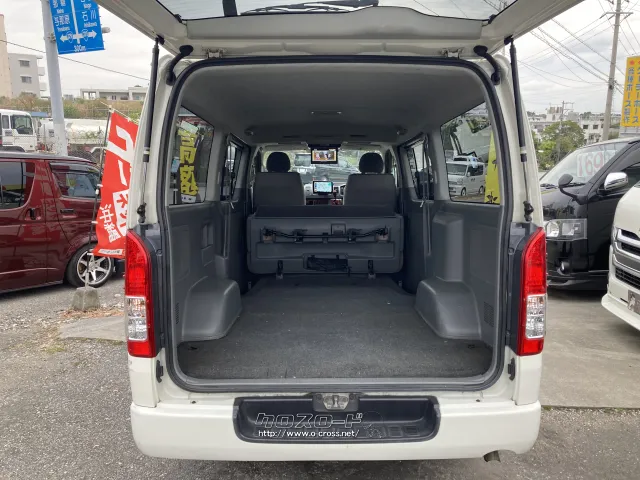 トヨタ ハイエースバン