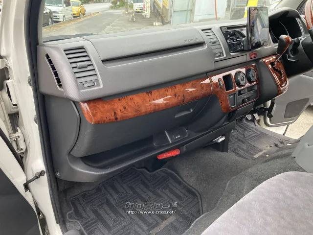 トヨタ ハイエースバン