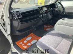 トヨタ ハイエースバン