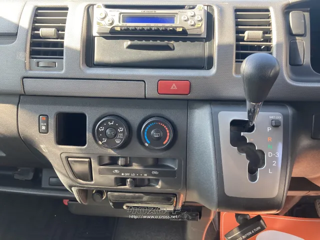 トヨタ ハイエースバン