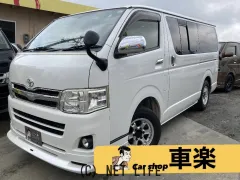 トヨタ ハイエースバン