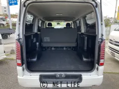 トヨタ ハイエースバン